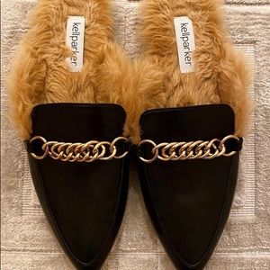 VEGAN FUR MULE SIZE 7 NWT